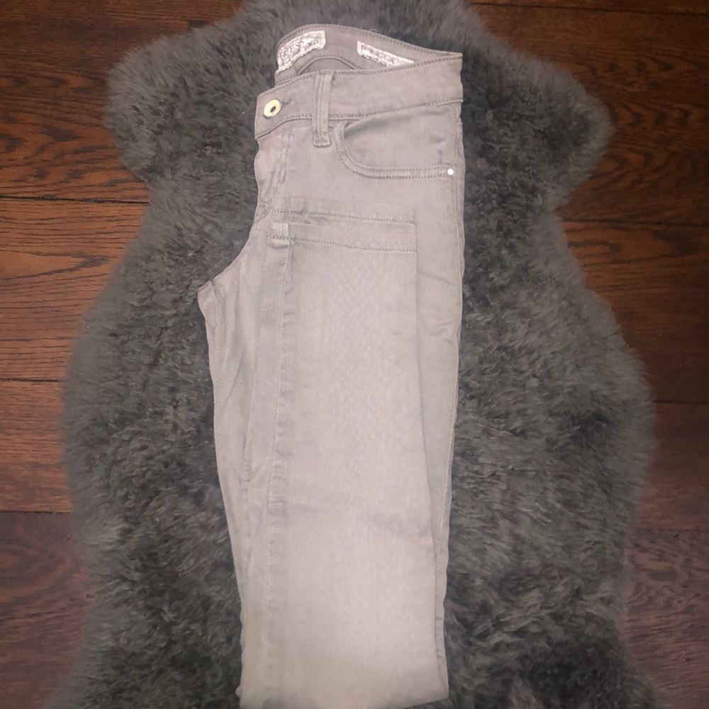 Guess Jeans